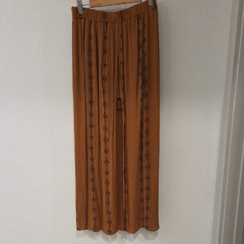American Rag Rust Brown Maxi Skirt with attached Shorts And Vertical Embroidery